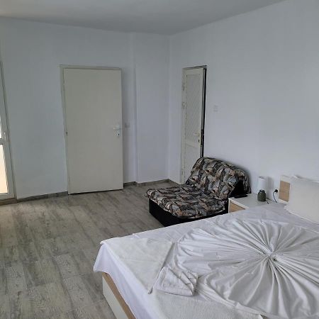Guest House Evtimov 普里莫尔斯科 外观 照片